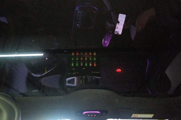 Used Xiaomi Auto SU7 Ultra 2025 Ultra Model Headliner