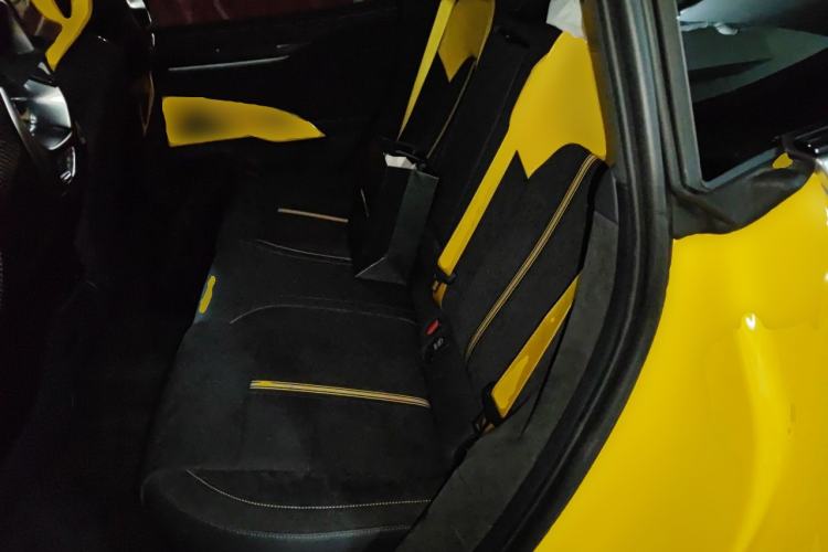 Used Xiaomi Auto SU7 Ultra 2025 Ultra Model Left Rear Seat