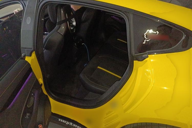 Used Xiaomi Auto SU7 Ultra 2025 Ultra Model Left Rear Seat