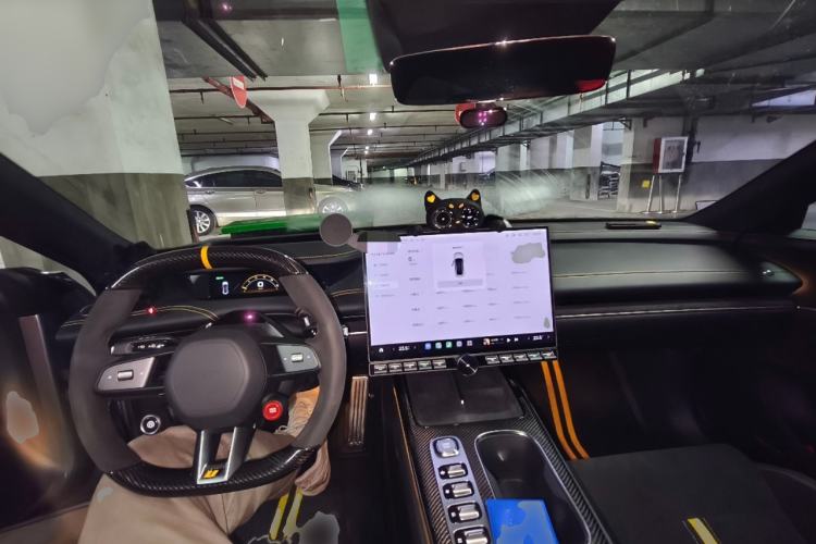 Used Xiaomi Auto SU7 Ultra 2025 Ultra Model Center Console