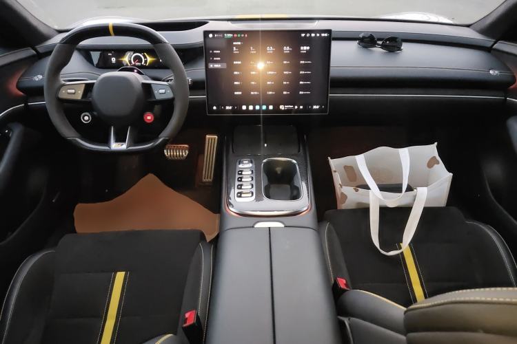 Used Xiaomi Auto SU7 Ultra 2025 Ultra Model Center Console