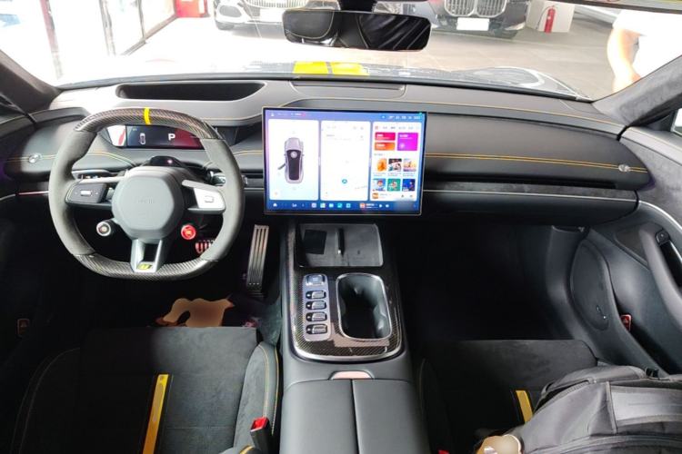 Used Xiaomi Auto SU7 Ultra 2025 Ultra Model Center Console