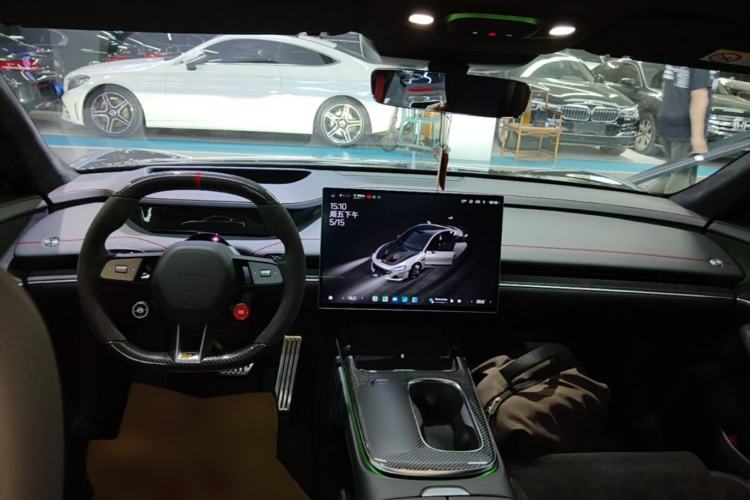 Used Xiaomi Auto SU7 Ultra 2025 Ultra Model Center Console