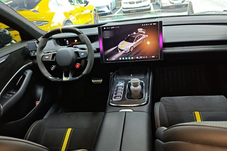 Used Xiaomi Auto SU7 Ultra 2025 Ultra Model Center Console
