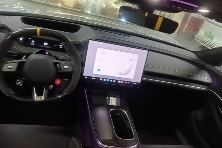 Used Xiaomi Auto SU7 Ultra 2025 Ultra Model Center Console