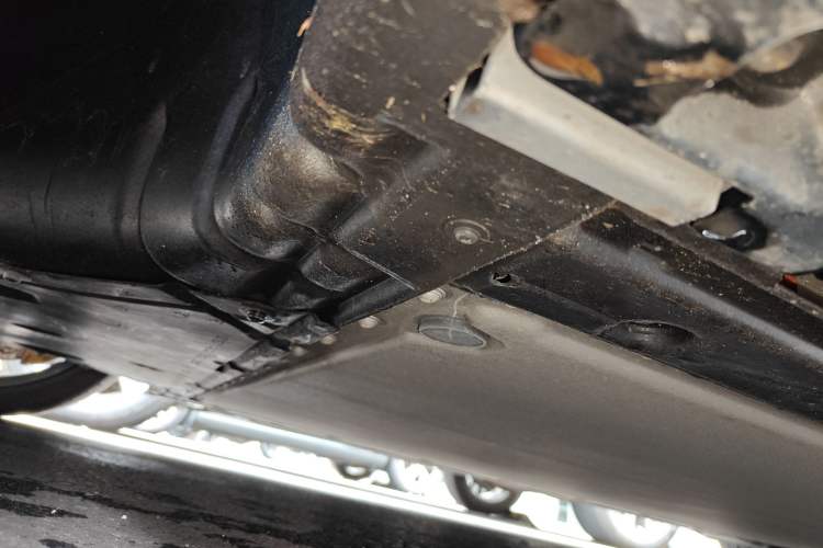 Used Xiaomi Auto SU7 Ultra 2025 Ultra Model Chassis Front Left