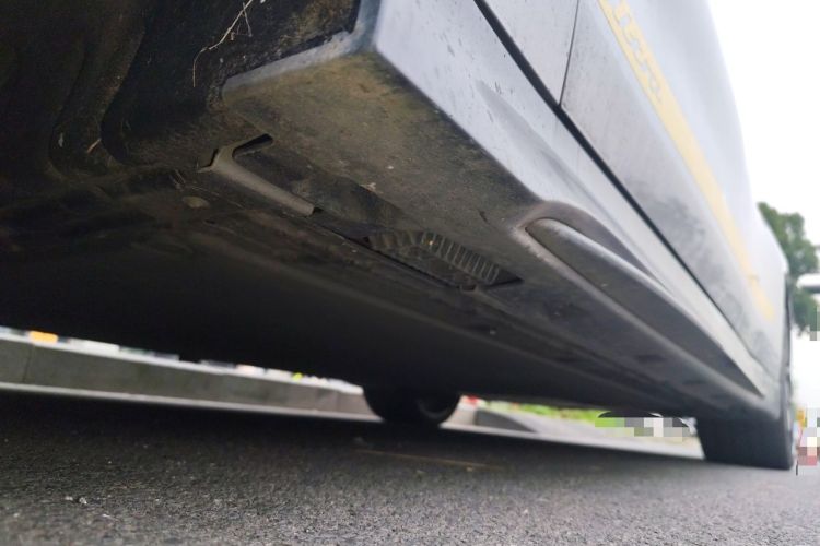 Used Xiaomi Auto SU7 Ultra 2025 Ultra Model Chassis Front Left