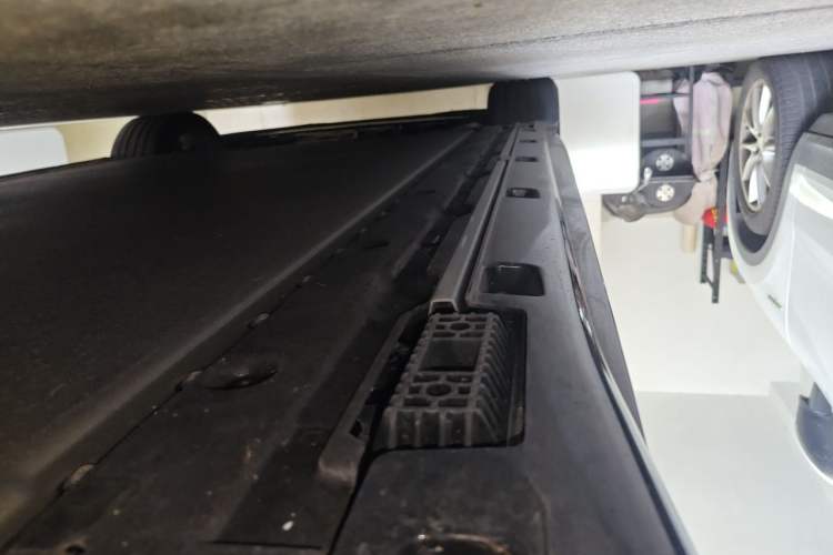 Used Xiaomi Auto SU7 Ultra 2025 Ultra Model Chassis Rear Left
