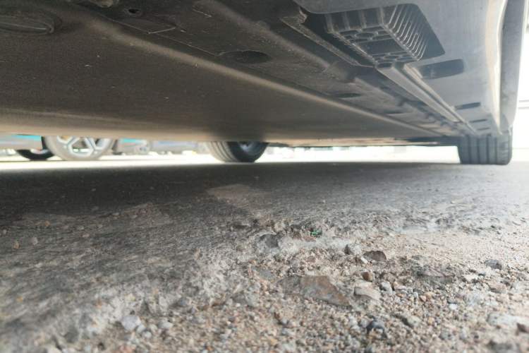 Used Xiaomi Auto SU7 Ultra 2025 Ultra Model Chassis Rear Right