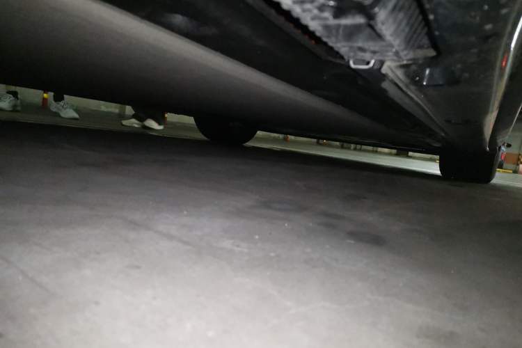 Used Xiaomi Auto SU7 Ultra 2025 Ultra Model Chassis Rear Right