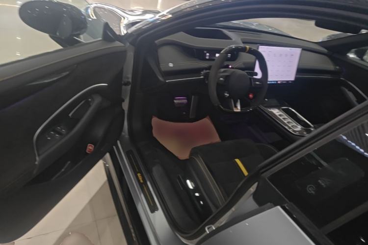 Used Xiaomi Auto SU7 Ultra 2025 Ultra Model Driver Seat