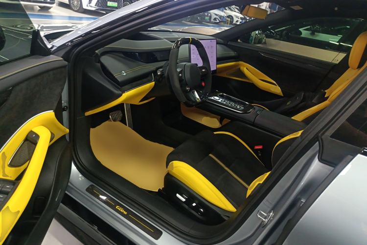 Used Xiaomi Auto SU7 Ultra 2025 Ultra Model Driver Seat