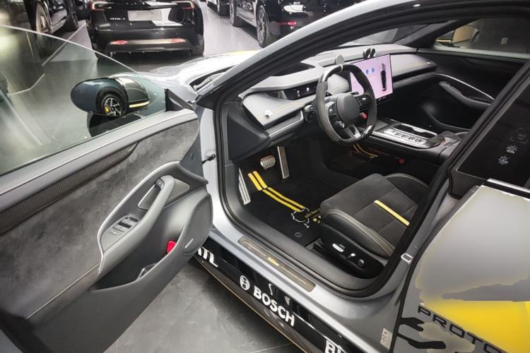 Used Xiaomi Auto SU7 Ultra 2025 Ultra Model Driver Seat