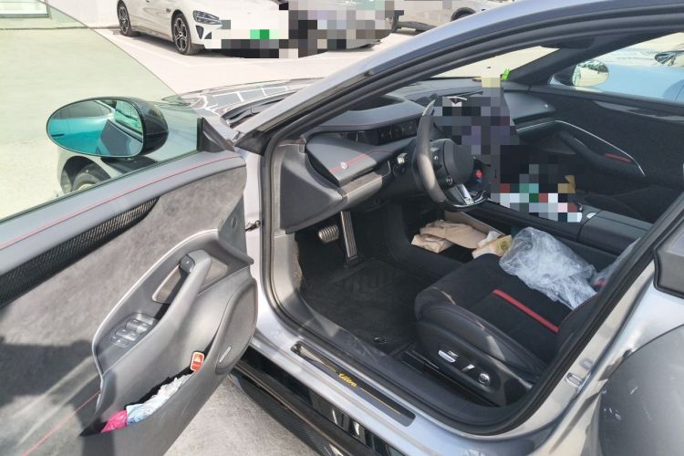 Used Xiaomi Auto SU7 Ultra 2025 Ultra Model Driver Seat