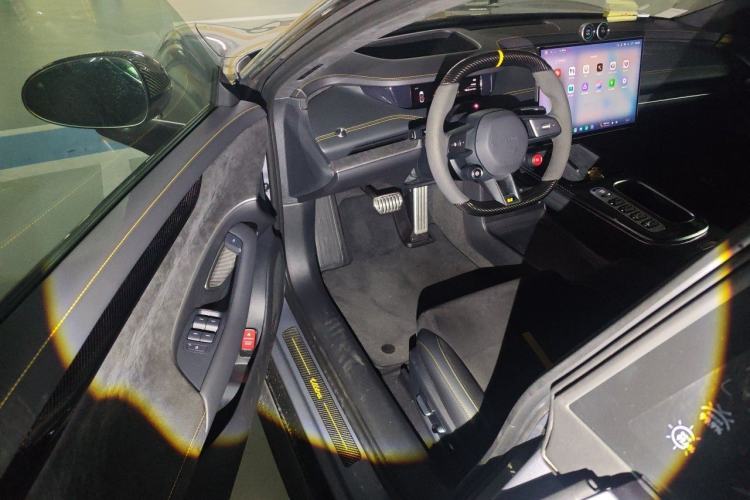 Used Xiaomi Auto SU7 Ultra 2025 Ultra Model Driver Seat