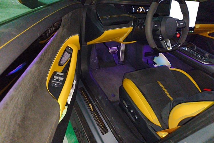 Used Xiaomi Auto SU7 Ultra 2025 Ultra Model Driver Seat