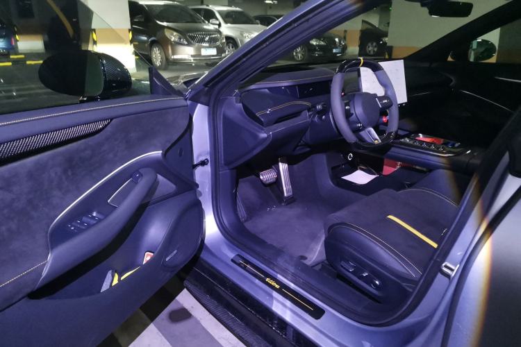 Used Xiaomi Auto SU7 Ultra 2025 Ultra Model Driver Seat