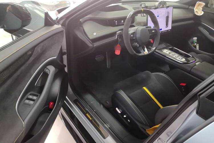 Used Xiaomi Auto SU7 Ultra 2025 Ultra Model Driver Seat