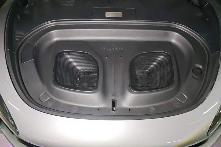 Used Xiaomi Auto SU7 Ultra 2025 Ultra Model Engine Bay