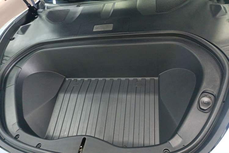 Used Xiaomi Auto SU7 Ultra 2025 Ultra Model Engine Bay