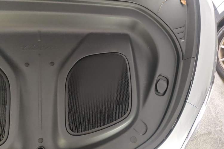 Used Xiaomi Auto SU7 Ultra 2025 Ultra Model Engine Bay Left