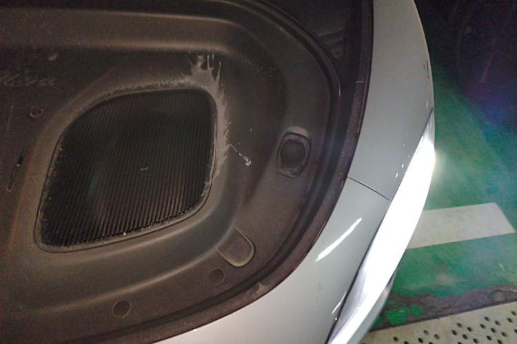 Used Xiaomi Auto SU7 Ultra 2025 Ultra Model Engine Bay Left