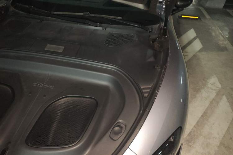 Used Xiaomi Auto SU7 Ultra 2025 Ultra Model Engine Bay Left