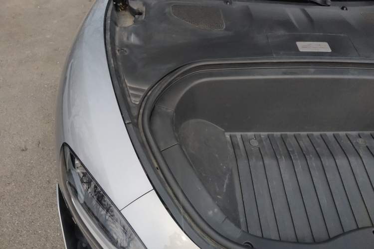 Used Xiaomi Auto SU7 Ultra 2025 Ultra Model Engine Bay Right