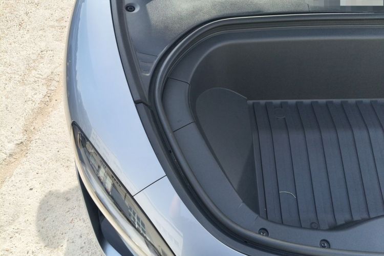 Used Xiaomi Auto SU7 Ultra 2025 Ultra Model Engine Bay Right