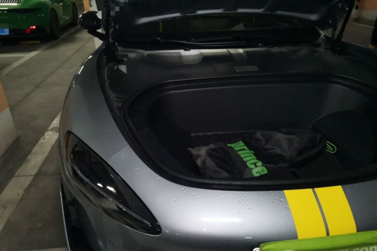 Used Xiaomi Auto SU7 Ultra 2025 Ultra Model Engine Bay Right