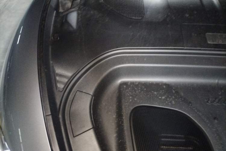Used Xiaomi Auto SU7 Ultra 2025 Ultra Model Engine Bay Right