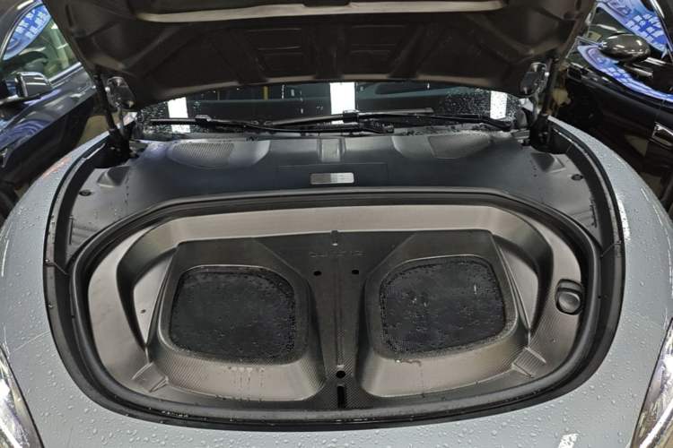 Used Xiaomi Auto SU7 Ultra 2025 Ultra Model Engine Bay