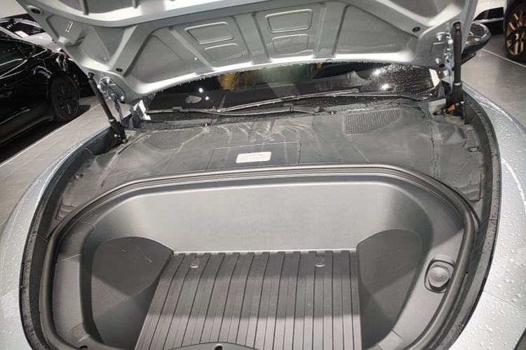 Used Xiaomi Auto SU7 Ultra 2025 Ultra Model Engine Bay
