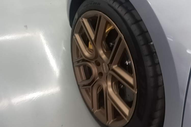 Used Xiaomi Auto SU7 Ultra 2025 Ultra Model Exterior 5