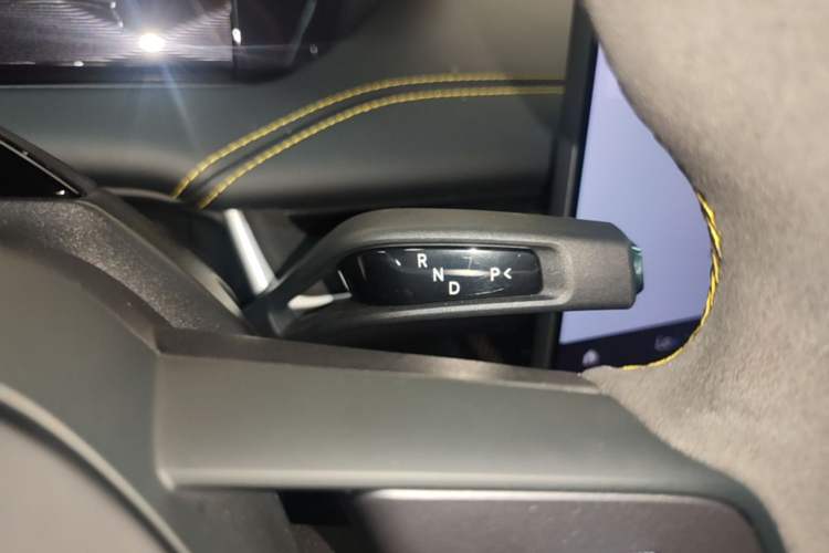 Used Xiaomi Auto SU7 Ultra 2025 Ultra Model Gear Lever