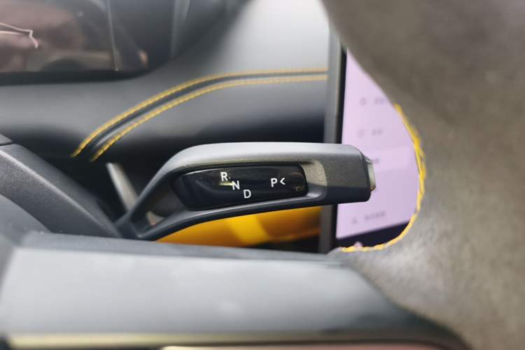 Used Xiaomi Auto SU7 Ultra 2025 Ultra Model Gear Lever
