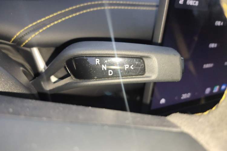 Used Xiaomi Auto SU7 Ultra 2025 Ultra Model Gear Lever