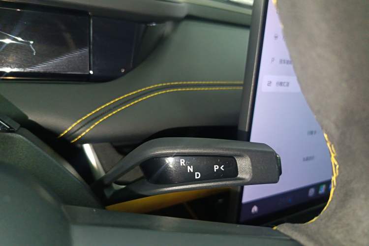 Used Xiaomi Auto SU7 Ultra 2025 Ultra Model Gear Lever