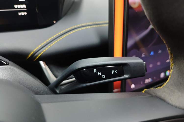 Used Xiaomi Auto SU7 Ultra 2025 Ultra Model Gear Lever