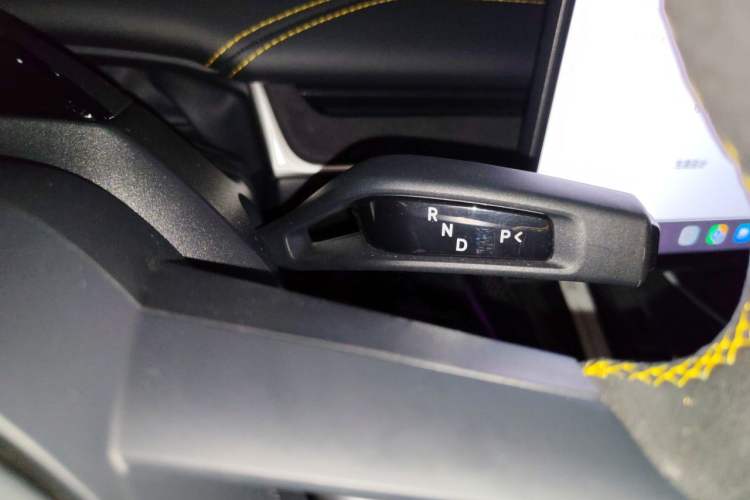 Used Xiaomi Auto SU7 Ultra 2025 Ultra Model Gear Lever
