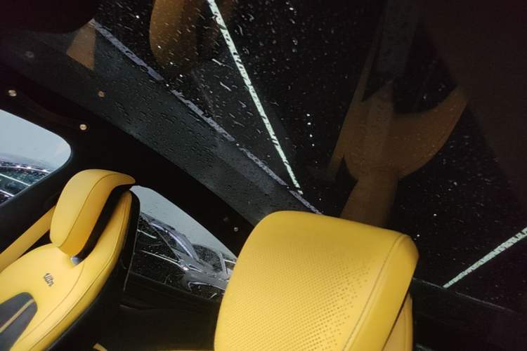 Used Xiaomi Auto SU7 Ultra 2025 Ultra Model Headliner