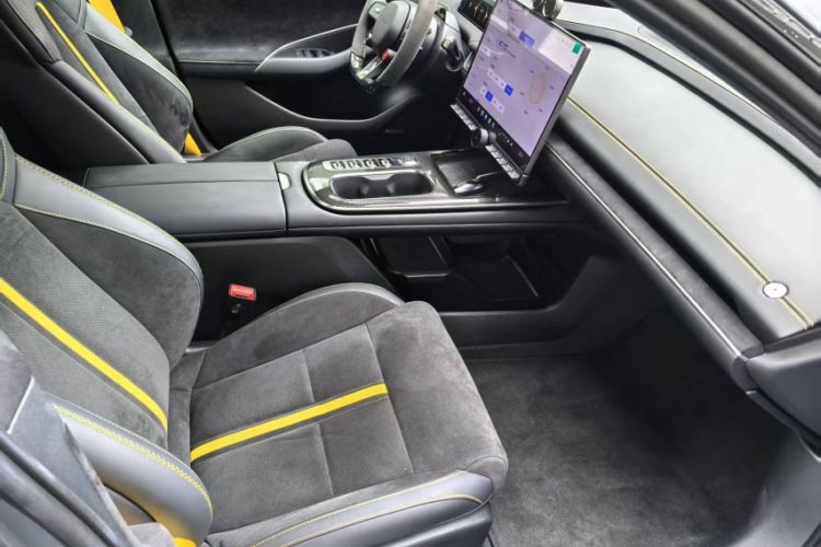 Used Xiaomi Auto SU7 Ultra 2025 Ultra Model Interior 3