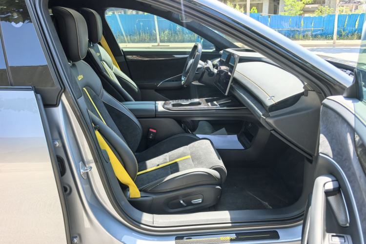 Used Xiaomi Auto SU7 Ultra 2025 Ultra Model Interior 3