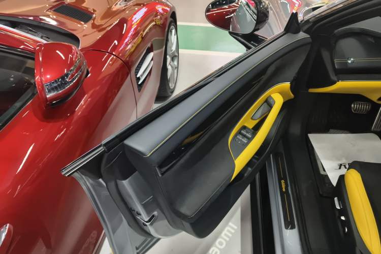 Used Xiaomi Auto SU7 Ultra 2025 Ultra Model Left Front Door Interior