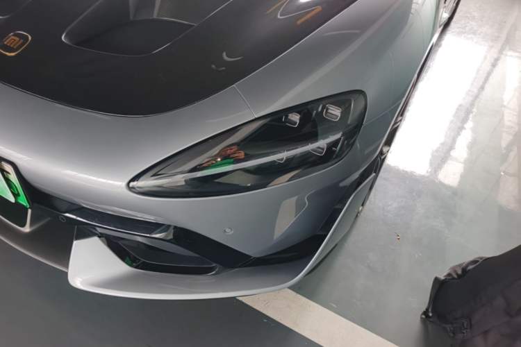 Used Xiaomi Auto SU7 Ultra 2025 Ultra Model Left Front Headlight