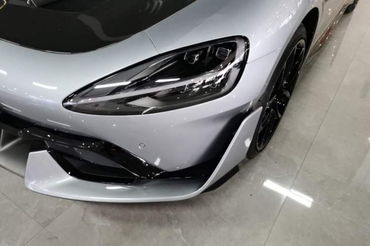 Used Xiaomi Auto SU7 Ultra 2025 Ultra Model Left Front Headlight