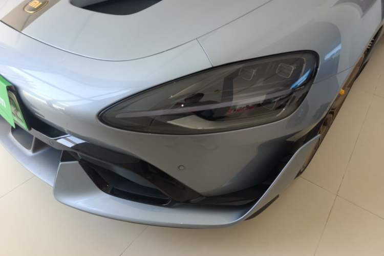 Used Xiaomi Auto SU7 Ultra 2025 Ultra Model Left Front Headlight