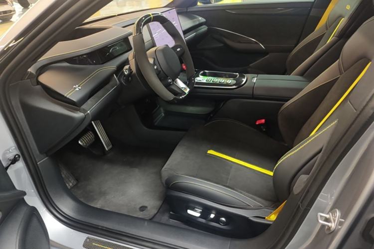 Used Xiaomi Auto SU7 Ultra 2025 Ultra Model Left Front Seat