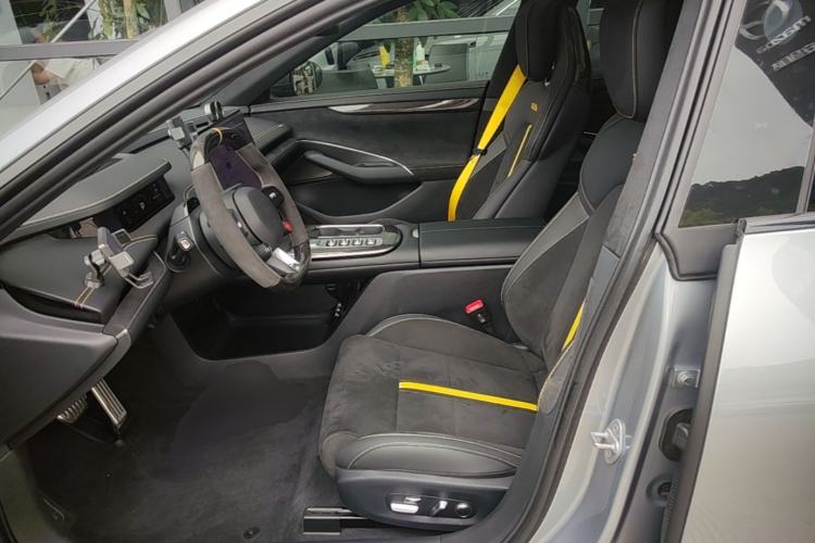 Used Xiaomi Auto SU7 Ultra 2025 Ultra Model Left Front Seat