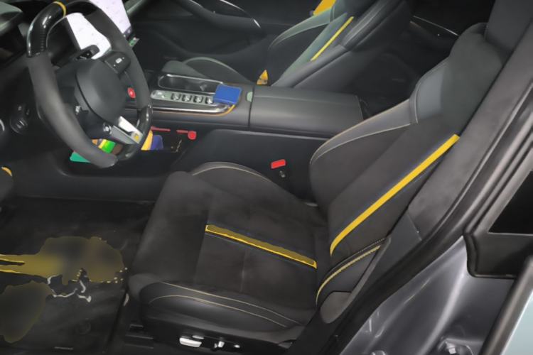 Used Xiaomi Auto SU7 Ultra 2025 Ultra Model Left Front Seat